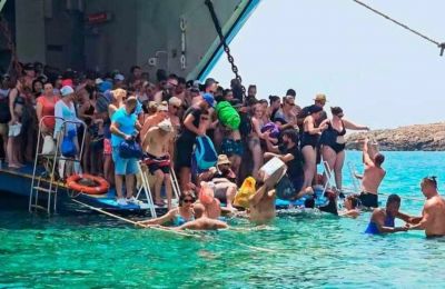 Η Ουάσιγκτον και το Πεκίνο ανταλλάσσουν χτυπήματα με δασμούς
