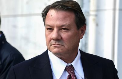 Η Ουάσιγκτον και το Πεκίνο ανταλλάσσουν χτυπήματα με δασμούς