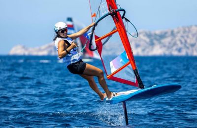 Ολυμπιονίκης δουλεύει στο εστιατόριο των γονιών της λίγες μέρες μετά τους Ολυμπιακούς Αγώνες!