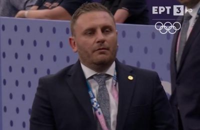 Ολυμπιονίκης δουλεύει στο εστιατόριο των γονιών της λίγες μέρες μετά τους Ολυμπιακούς Αγώνες!