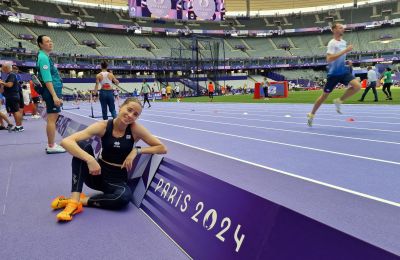 Ολυμπιονίκης δουλεύει στο εστιατόριο των γονιών της λίγες μέρες μετά τους Ολυμπιακούς Αγώνες!