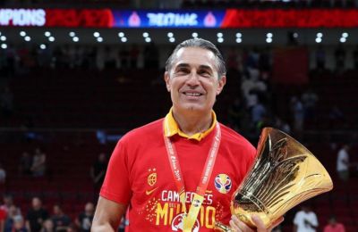 Στο Top 10 των σκόρερ όλων των εποχών στα playoffs ο Κάρι