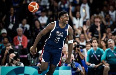 Στα playoffs του NBA οι Χιτ, με «τριαντάρη» Χέρο