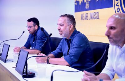 5 εκατομμύρια