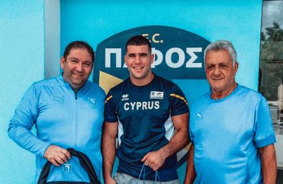 Με Κορέια «αγκάλιασε» το πρώτο! (vid)