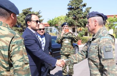 Ακραία ρητορική βίας ακόμη κι εναντίον ομοεθνών τους που βρίσκονται στην Κύπρο εξέφρασαν ο Αϊντίν Ουνάλ και ο Οκτάι Σαράλ