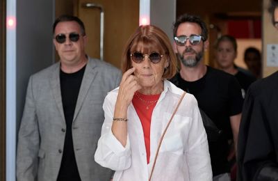Μόλις το 22% δηλώνει ότι συμφωνεί εντελώς με τον τρόπο διακυβέρνησής του, ενώ διπλάσιοι Αμερικανοί (45%) εκφράζουν αποδοκιμασία