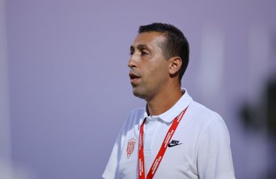 Νέα Σαλαμίνα: Ενδεκάδα με Βίκτωρος και Κατσιάρη