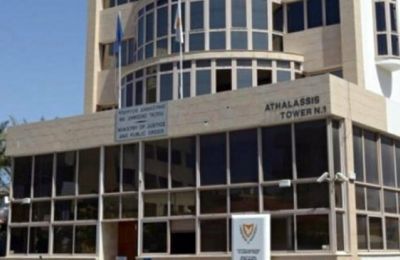 ΑΠΟΕΛ: Αγγλία, Βραζιλία… αναμονή