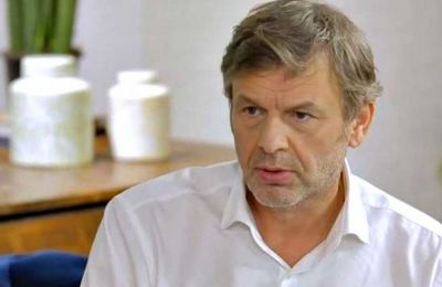 Η Ελένη Χατζίδου βρισκόταν από το βράδυ της Παρασκευής στο νοσοκομείο, καθώς η κόρη της χρειάστηκε να εισαχθεί για νοσηλεία