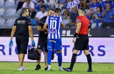 Ανόρθωση: Πιάνει δουλειά ο Απόστολος, βοηθός του ο Χάρης Ιωάννου! 