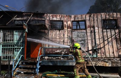 Μόλις το 22% δηλώνει ότι συμφωνεί εντελώς με τον τρόπο διακυβέρνησής του, ενώ διπλάσιοι Αμερικανοί (45%) εκφράζουν αποδοκιμασία