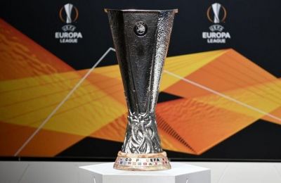 Europa League: Εντός έδρας από Λιόν για... Ηλία και Στεάουα