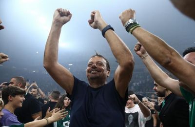 Η «βασίλισσα» είναι… γυμνή αλλά επικίνδυνη για τον Ολυμπιακό