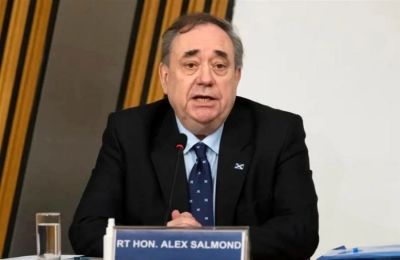 Η Ουάσιγκτον και το Πεκίνο ανταλλάσσουν χτυπήματα με δασμούς