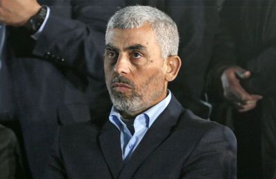 Η Ουάσιγκτον και το Πεκίνο ανταλλάσσουν χτυπήματα με δασμούς