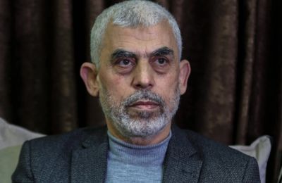 Η Ουάσιγκτον και το Πεκίνο ανταλλάσσουν χτυπήματα με δασμούς