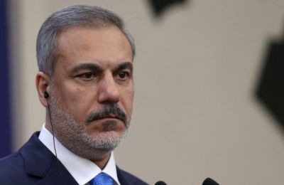 Κηδεία Πάπα: Γιατί κατηγορούν τον Τραμπ ότι έσπασε το πρωτόκολλο 