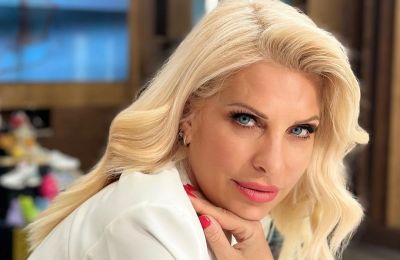 Η Ελένη Χατζίδου βρισκόταν από το βράδυ της Παρασκευής στο νοσοκομείο, καθώς η κόρη της χρειάστηκε να εισαχθεί για νοσηλεία