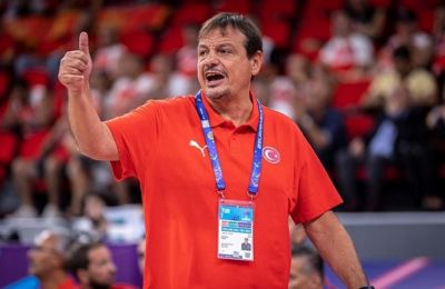 Εντός έδρας ήττα με 100άρα για την Εφές πριν τα ματς με Παναθηναϊκό 