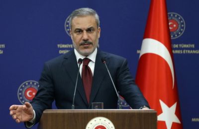 Η Ουάσιγκτον και το Πεκίνο ανταλλάσσουν χτυπήματα με δασμούς