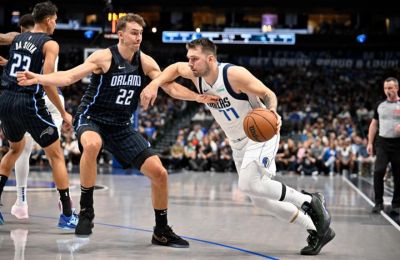 Στα playoffs του NBA οι Χιτ, με «τριαντάρη» Χέρο