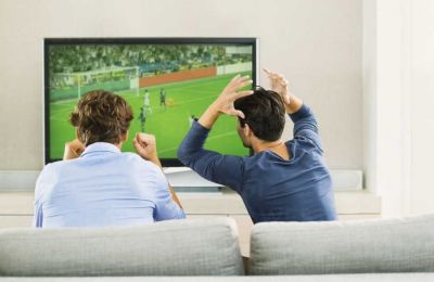 Έβαλαν κατά λάθος τον ύμνο του Europa League (vid)
