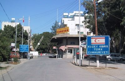 Πάει κατεχόμενα ο Ερντογάν για την μαντήλα 