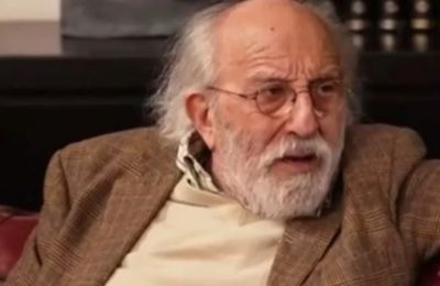 Μόλις το 22% δηλώνει ότι συμφωνεί εντελώς με τον τρόπο διακυβέρνησής του, ενώ διπλάσιοι Αμερικανοί (45%) εκφράζουν αποδοκιμασία
