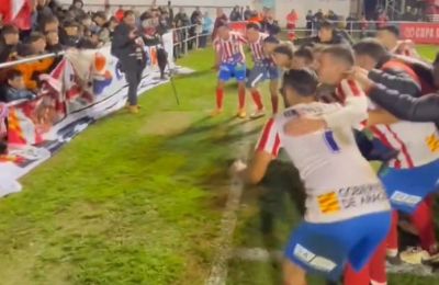Ronaldo go home: Διαμαρτυρία με χαρτονομίσματα