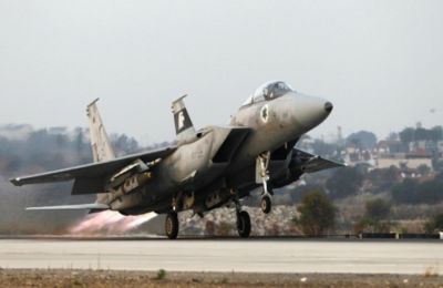 Η Ουάσιγκτον και το Πεκίνο ανταλλάσσουν χτυπήματα με δασμούς