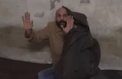 Μόλις το 22% δηλώνει ότι συμφωνεί εντελώς με τον τρόπο διακυβέρνησής του, ενώ διπλάσιοι Αμερικανοί (45%) εκφράζουν αποδοκιμασία