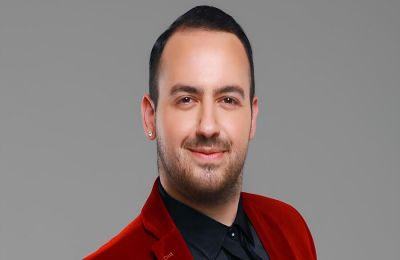 Του ευχήθηκε δημόσια για πρώτη φορά,με αφορμή την ονομαστική του γιορτή