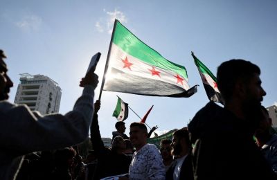 Η Ουάσιγκτον και το Πεκίνο ανταλλάσσουν χτυπήματα με δασμούς