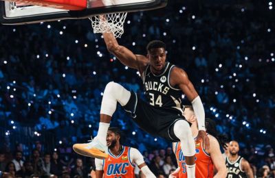 Στα playoffs του NBA οι Χιτ, με «τριαντάρη» Χέρο