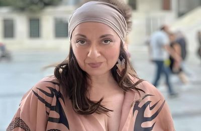 Η Ελένη Χατζίδου βρισκόταν από το βράδυ της Παρασκευής στο νοσοκομείο, καθώς η κόρη της χρειάστηκε να εισαχθεί για νοσηλεία