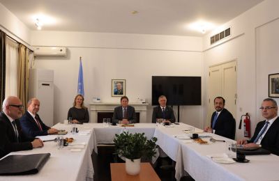 Πάει κατεχόμενα ο Ερντογάν για την μαντήλα 