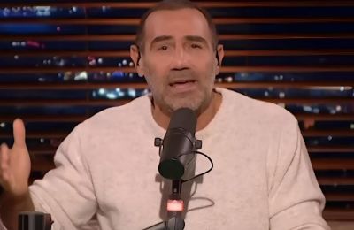 Η Ελένη Χατζίδου βρισκόταν από το βράδυ της Παρασκευής στο νοσοκομείο, καθώς η κόρη της χρειάστηκε να εισαχθεί για νοσηλεία