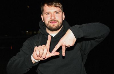 Στα playoffs του NBA οι Χιτ, με «τριαντάρη» Χέρο