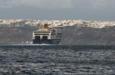 Η Ουάσιγκτον και το Πεκίνο ανταλλάσσουν χτυπήματα με δασμούς