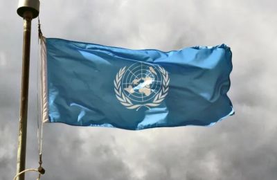 Πάει κατεχόμενα ο Ερντογάν για την μαντήλα 