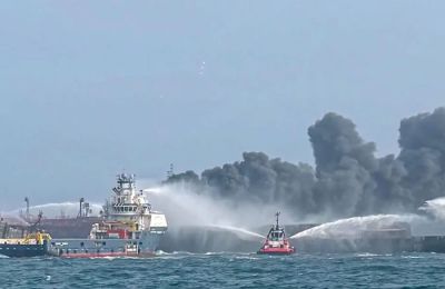 Μόλις το 22% δηλώνει ότι συμφωνεί εντελώς με τον τρόπο διακυβέρνησής του, ενώ διπλάσιοι Αμερικανοί (45%) εκφράζουν αποδοκιμασία