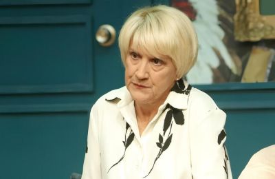 Η Ελένη Χατζίδου βρισκόταν από το βράδυ της Παρασκευής στο νοσοκομείο, καθώς η κόρη της χρειάστηκε να εισαχθεί για νοσηλεία