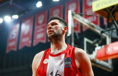 Εντός έδρας ήττα με 100άρα για την Εφές πριν τα ματς με Παναθηναϊκό 