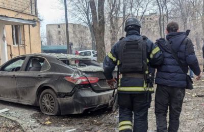Η Ουάσιγκτον και το Πεκίνο ανταλλάσσουν χτυπήματα με δασμούς