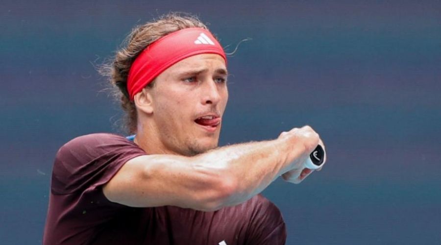 Δύσκολα στους «16» του Miami Open o Ζβέρεφ