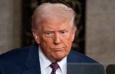 Κηδεία Πάπα: Γιατί κατηγορούν τον Τραμπ ότι έσπασε το πρωτόκολλο 