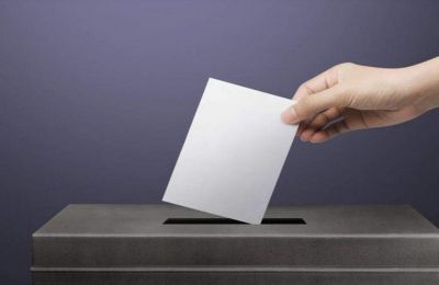 Ακραία ρητορική βίας ακόμη κι εναντίον ομοεθνών τους που βρίσκονται στην Κύπρο εξέφρασαν ο Αϊντίν Ουνάλ και ο Οκτάι Σαράλ