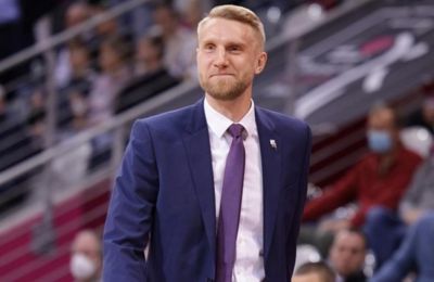 Στα playoffs του NBA οι Χιτ, με «τριαντάρη» Χέρο