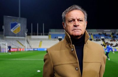 Συγκρίνουν Καμπελά με... Βαλμπουενά 